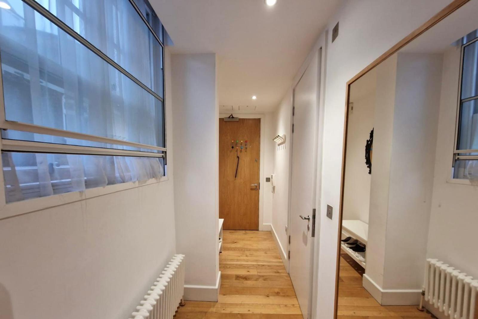 One Bedroom Apartment In Holborn Лондон Экстерьер фото